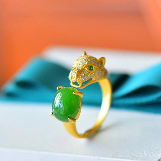Charming Gold Ring for Any Occasion