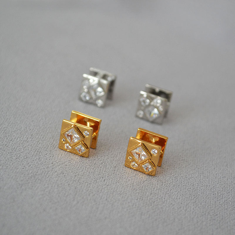 Beautiful Gold Earring with Unique Style