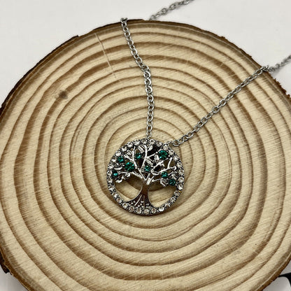 Classic Necklace with Timeless Appeal