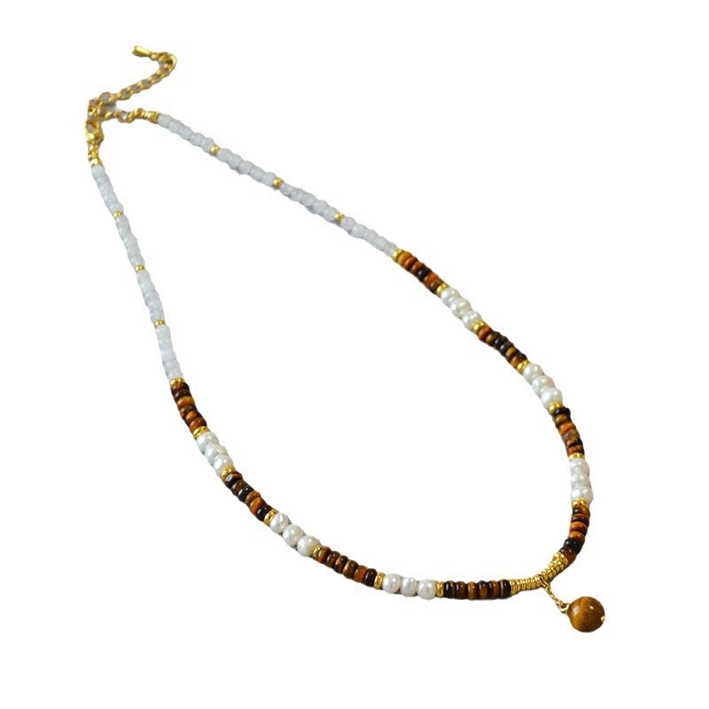 Beautiful Pearl Necklace with Unique Style