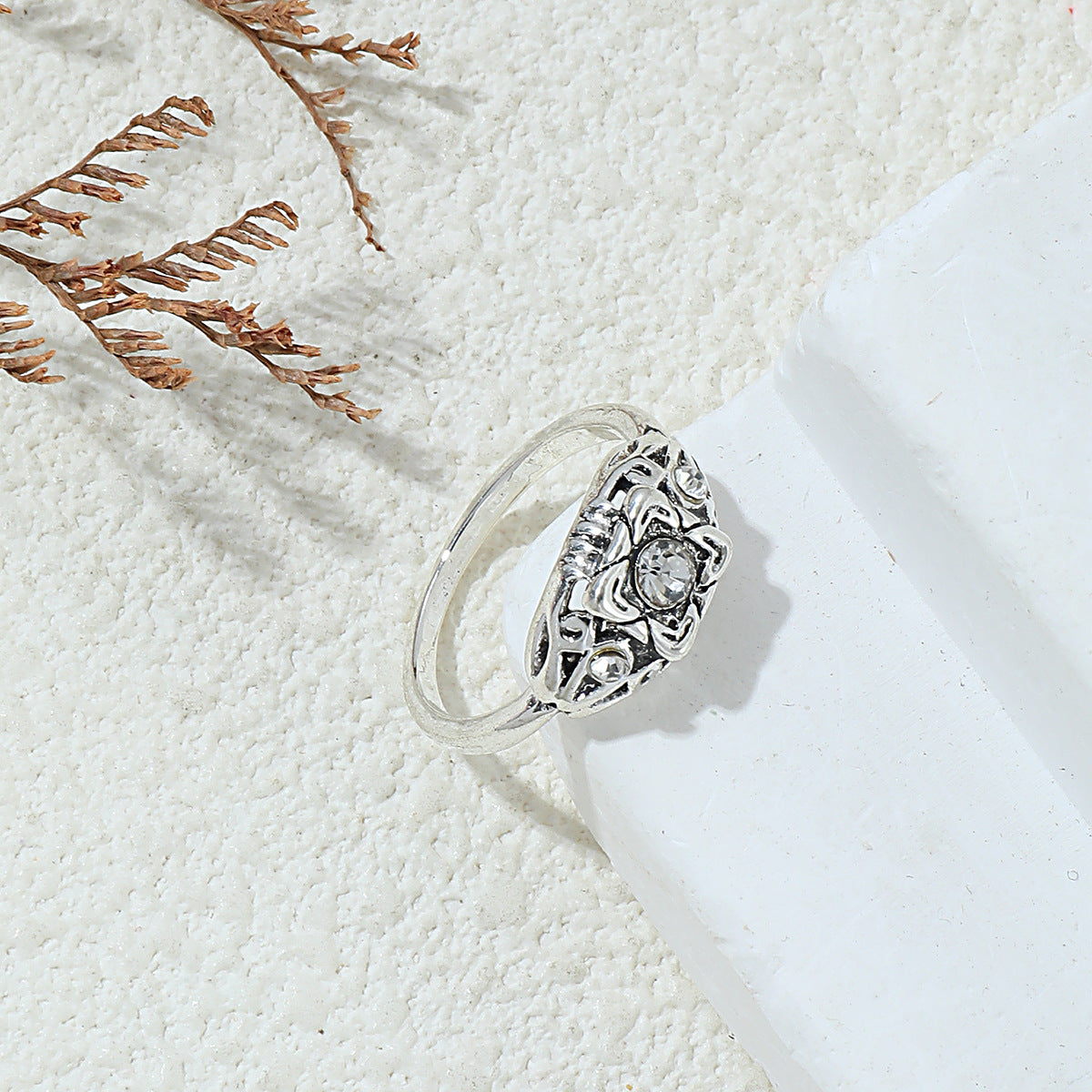 Charming Silver Ring for Any Occasion