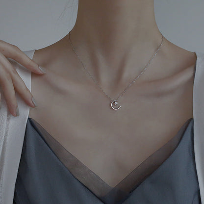 Charming Piece for Any Occasion
