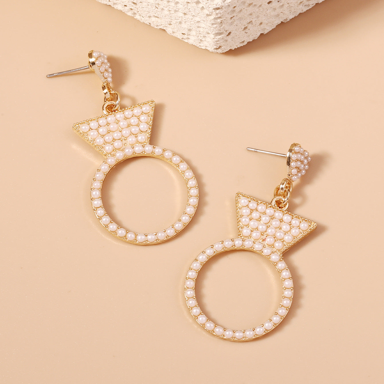 Elegant Pearl Earring for Every Occasion