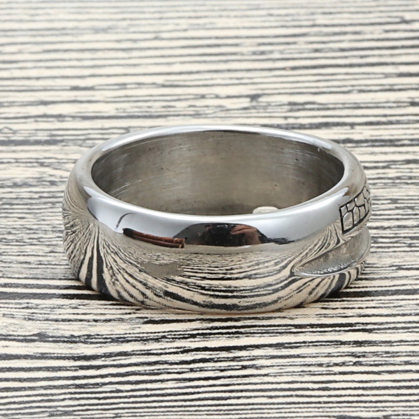 Classic Ring with Timeless Appeal