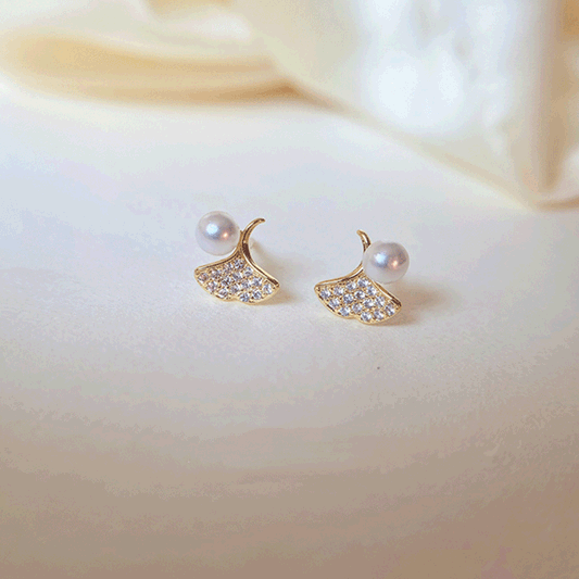 Delicate Artisan Pearl Earring