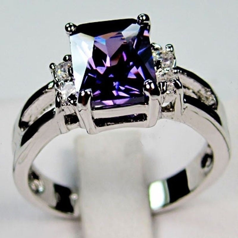 Classic Ring with Timeless Appeal