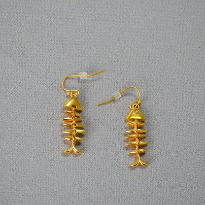 Vintage Handmade Gold Earring