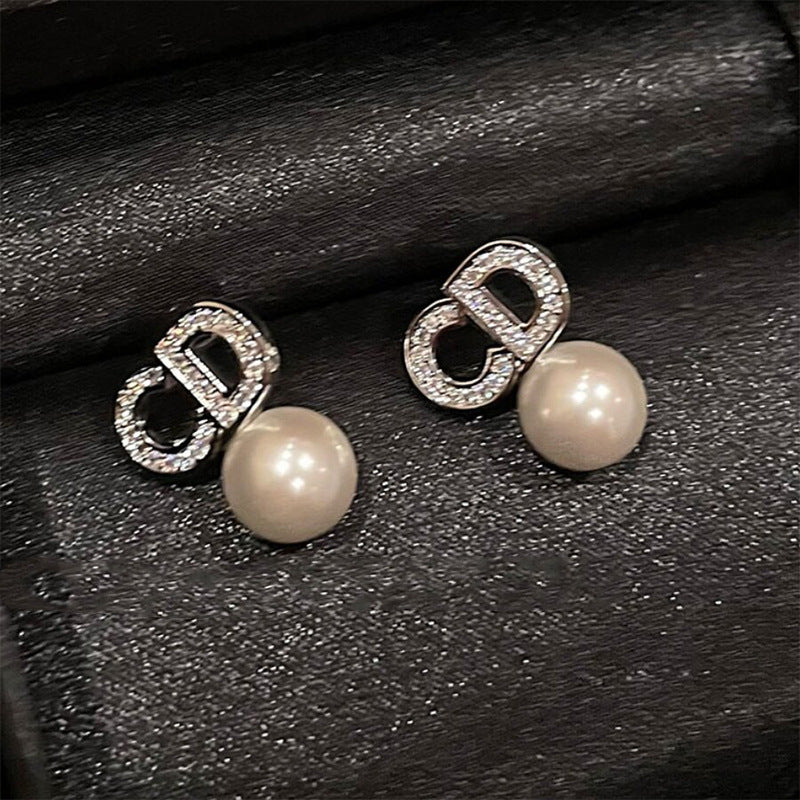 Elegant Pearl Earring for Every Occasion