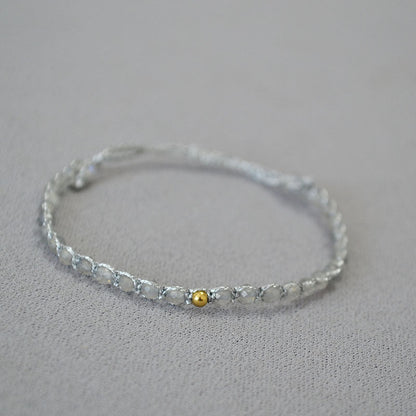 Beautiful Gold Bracelet with Unique Style