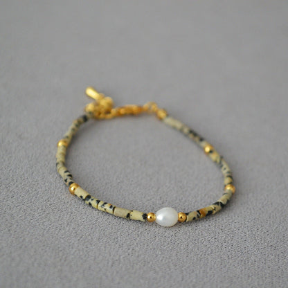 Romantic Pearl Necklace for Special Moments