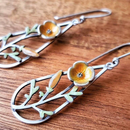 Vintage Handmade Earring