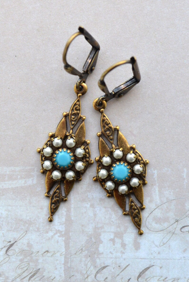 Beautiful Earring with Unique Style