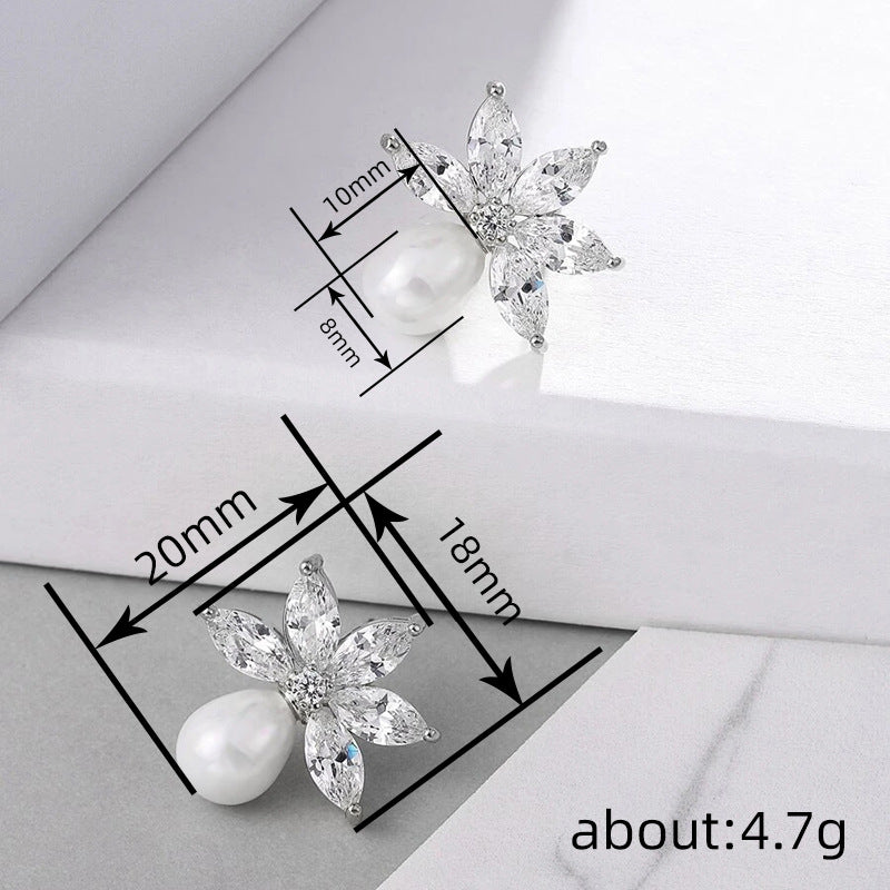 Charming Pearl Earring for Any Occasion
