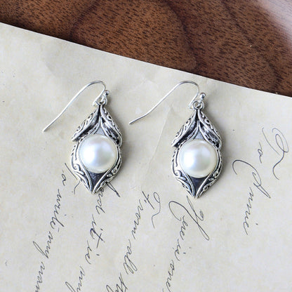 Stunning Pearl Earring for Daily Wear