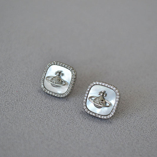 Stunning Silver Earring for Daily Wear