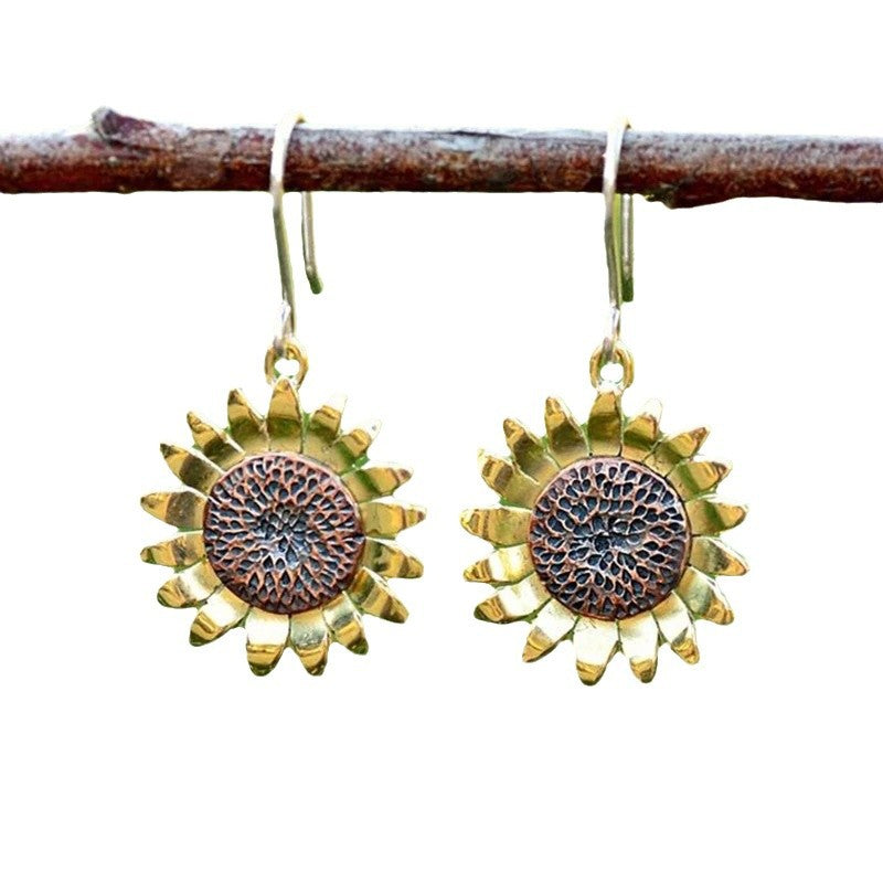 Stunning Earring for Daily Wear