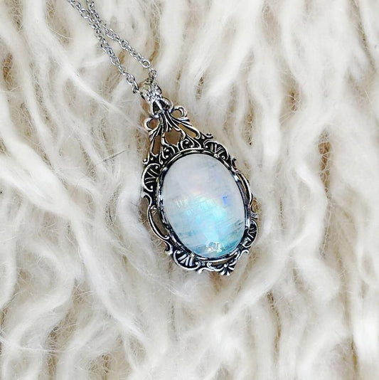 Charming Necklace for Any Occasion