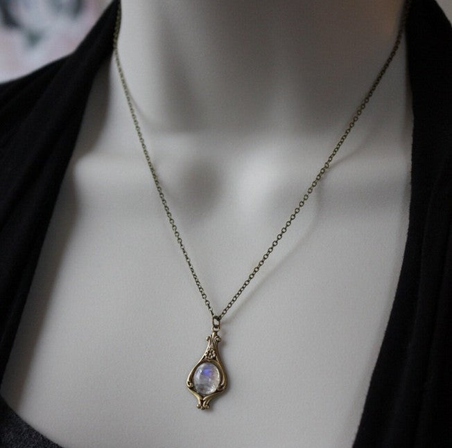 Classic Necklace with Timeless Appeal