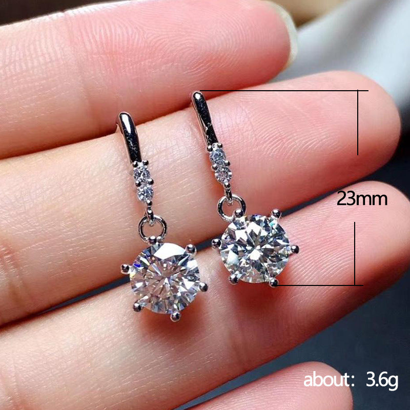 Beautiful Gold Earring with Unique Style