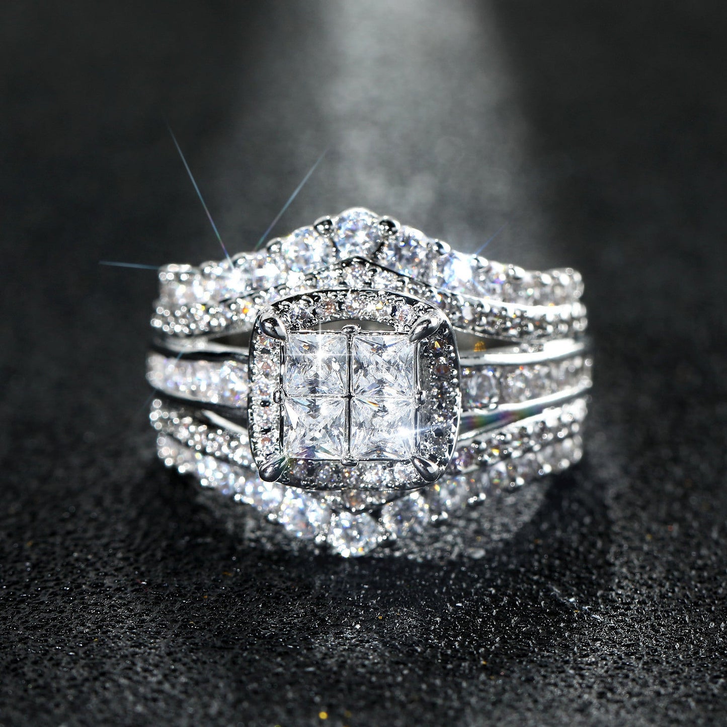 Beautiful Piece with Unique Style