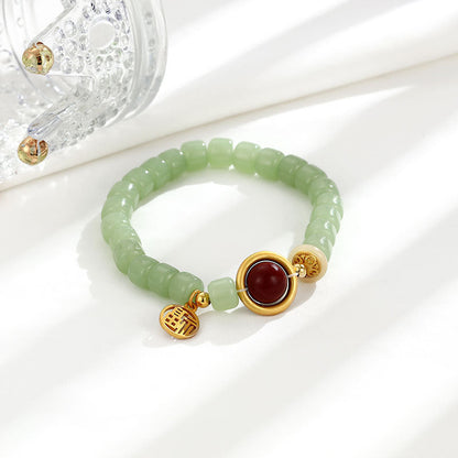 Romantic Gold Bracelet for Special Moments