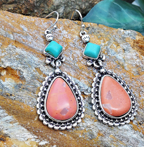 Romantic Silver Earring for Special Moments