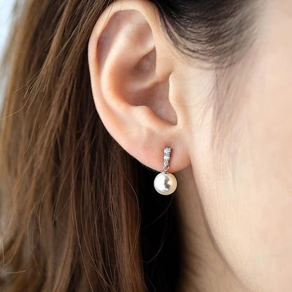 Stunning Pearl Earring for Daily Wear