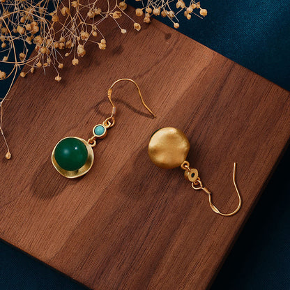 Charming Gold Earring for Any Occasion