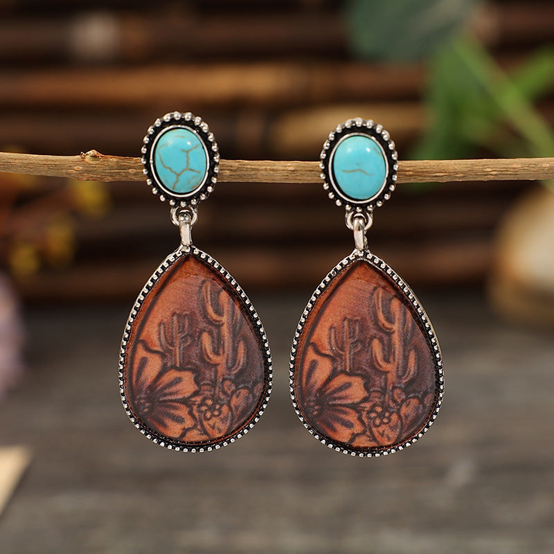 Classic Earring with Timeless Appeal