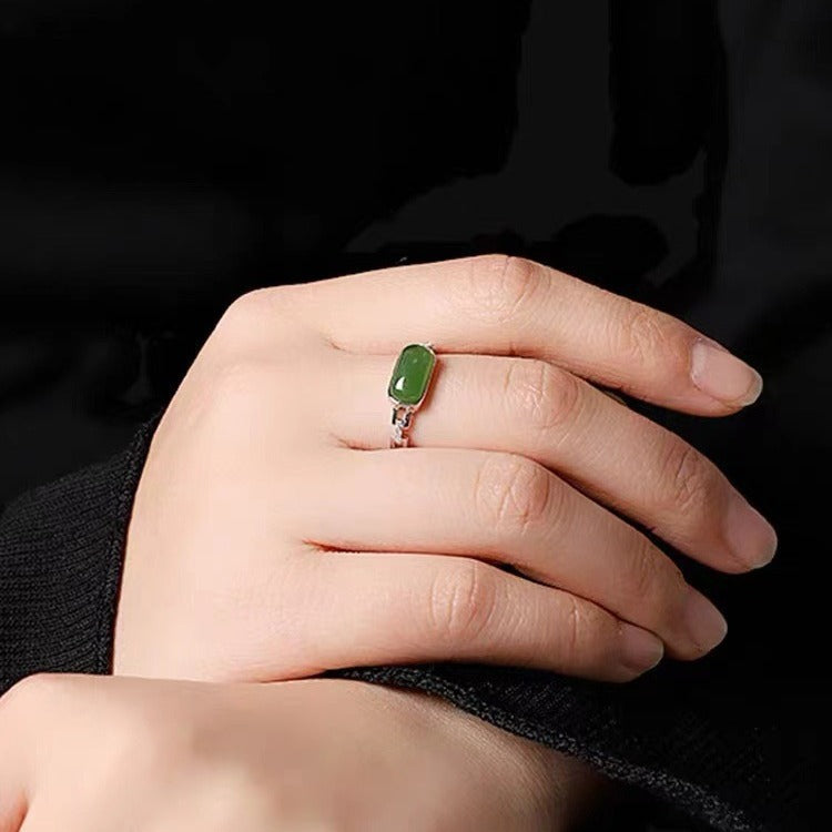 Romantic Gold Ring for Special Moments