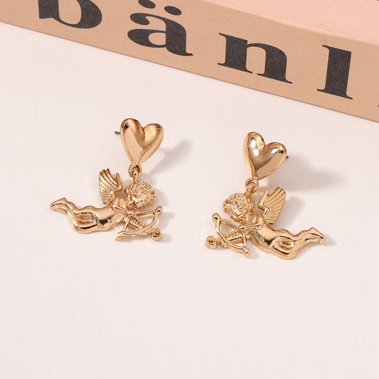 Vintage Handmade Gold Earring
