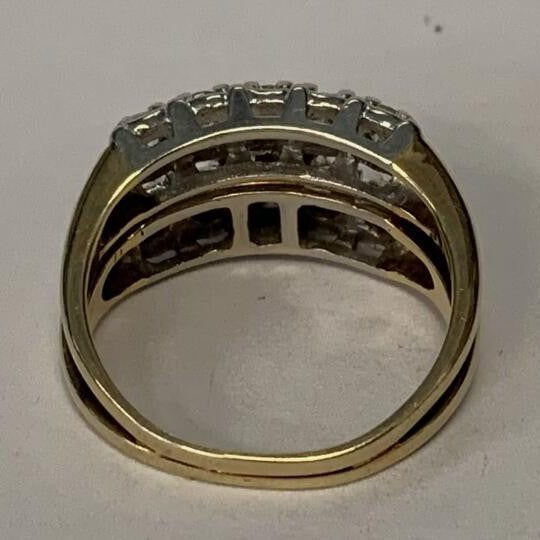 Stunning Ring for Daily Wear