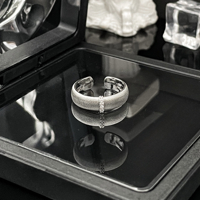 Beautiful Ring with Unique Style