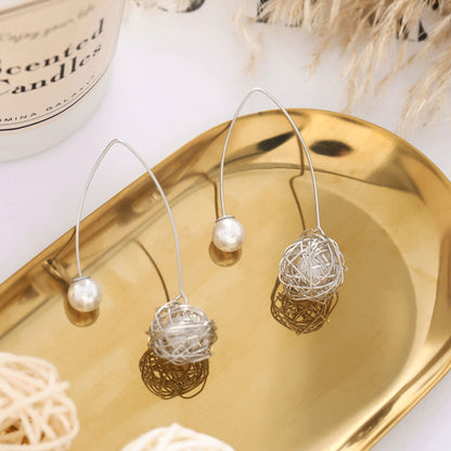 Romantic Pearl Earring for Special Moments