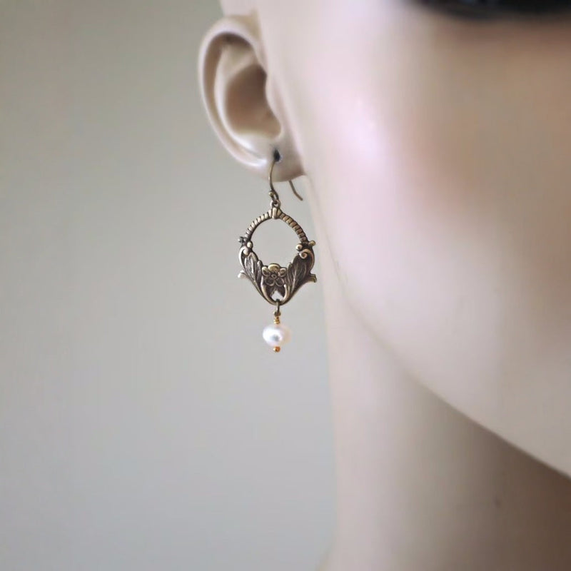 Elegant Pearl Earring for Every Occasion