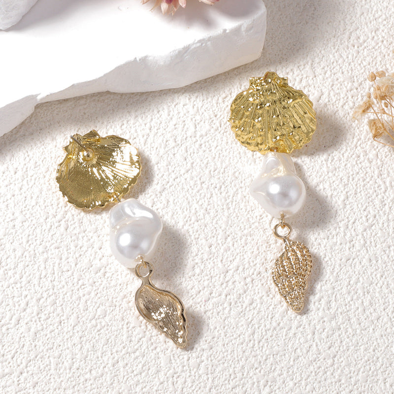 Romantic Pearl Earring for Special Moments