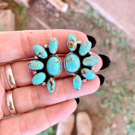 Elegant Earring for Every Occasion