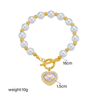 Beautiful Pearl Bracelet with Unique Style