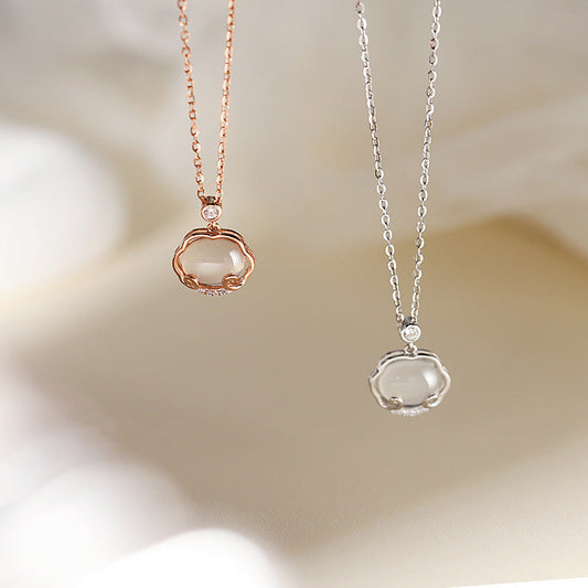 Classic Necklace with Timeless Appeal