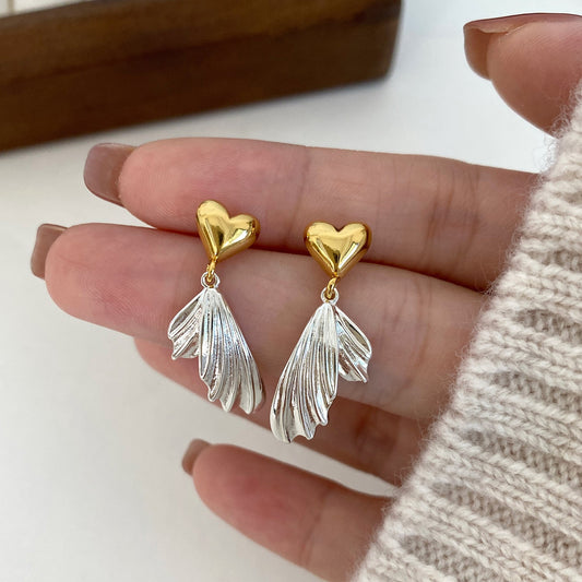 Elegant Gold Earring for Every Occasion