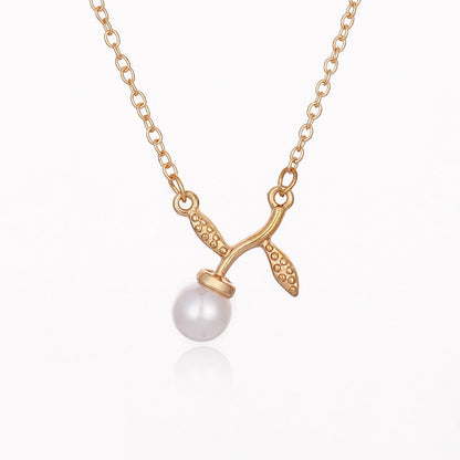 Beautiful Pearl Necklace with Unique Style