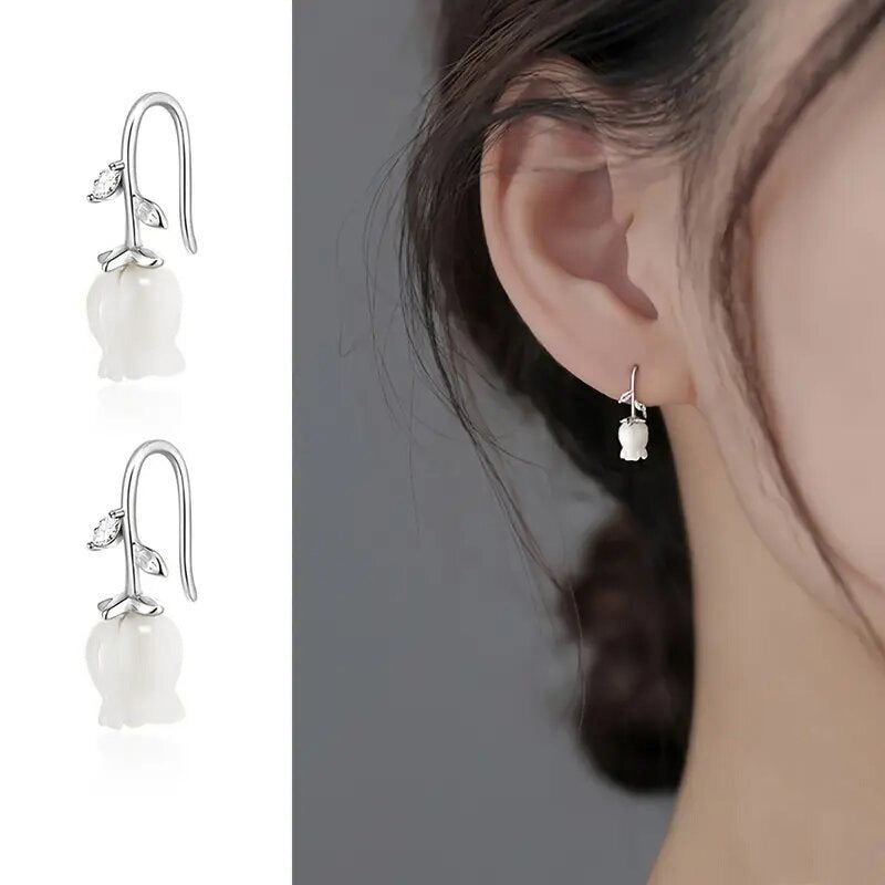 Charming Piece for Any Occasion