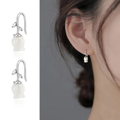 Charming Piece for Any Occasion