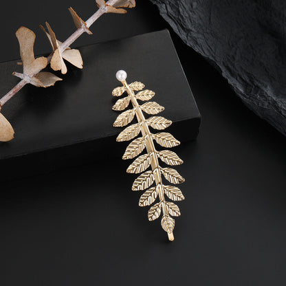 Beautiful Gold Piece with Unique Style
