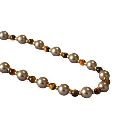 Beautiful Pearl Necklace with Unique Style