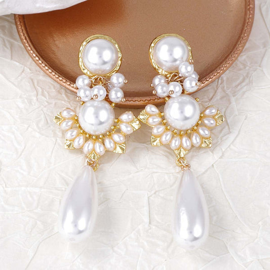 Classic Pearl Earring with Timeless Appeal