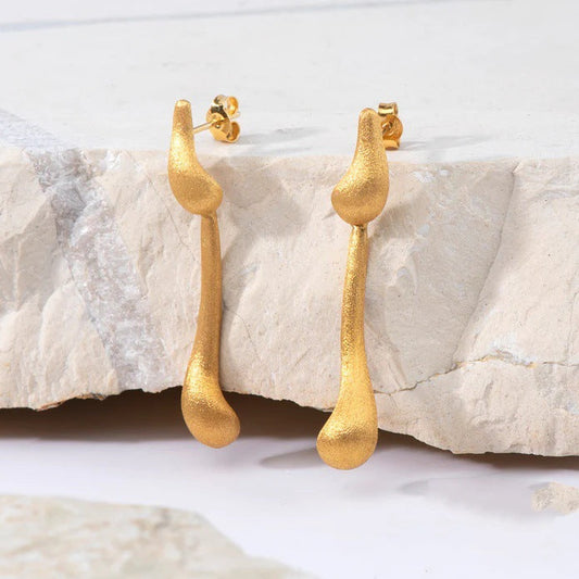 Charming Earring for Any Occasion