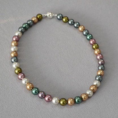 Classic Pearl Necklace with Timeless Appeal
