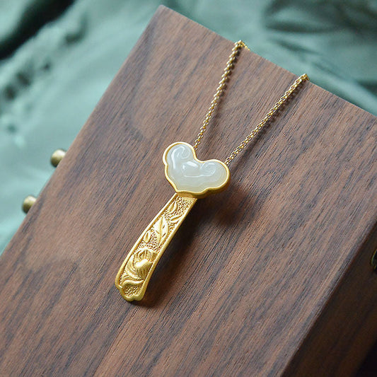 Classic Gold Necklace with Timeless Appeal