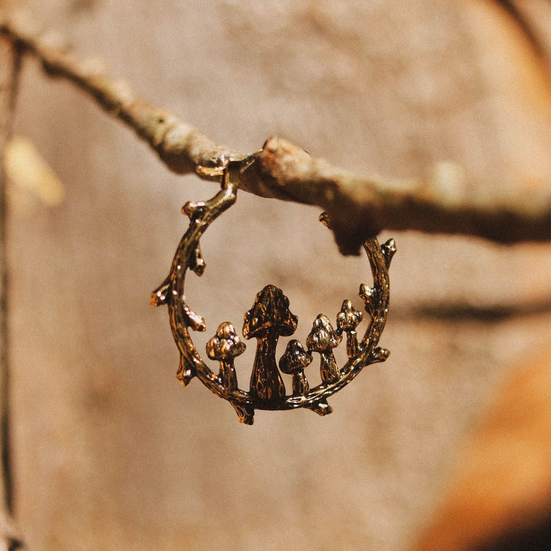 Elegant Gold Earring for Every Occasion